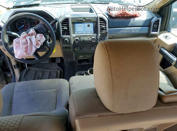1FT7W2BT9HEB77418 2017 FORD F250 Коричневый Вид панели приборов