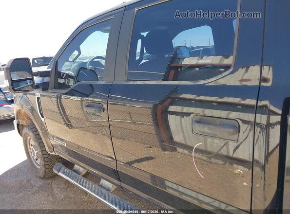1FT7W2BT9JEB35255 2018 FORD F-250 Black 360 interior view