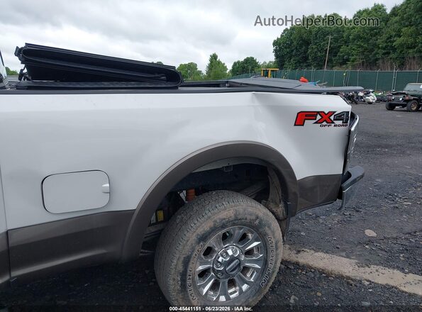 1FT7W2BT9KED59563 2019 FORD F-250 White Widok z przodu