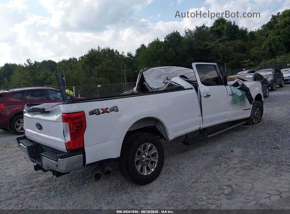 1FT7W2BTXJEB48693 2018 FORD F-250 Белый 