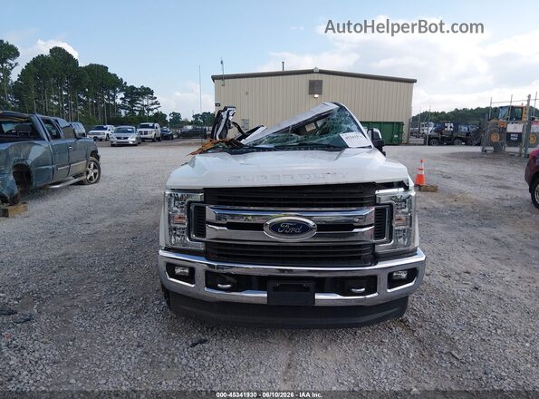 1FT7W2BTXJEB48693 2018 FORD F-250 Белый 