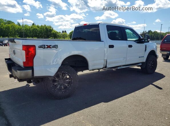 1FT7W2BTXJEC43531 2018 FORD F250 White 