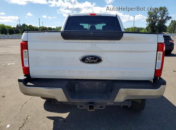 1FT7W2BTXJEC43531 2018 FORD F250 White 