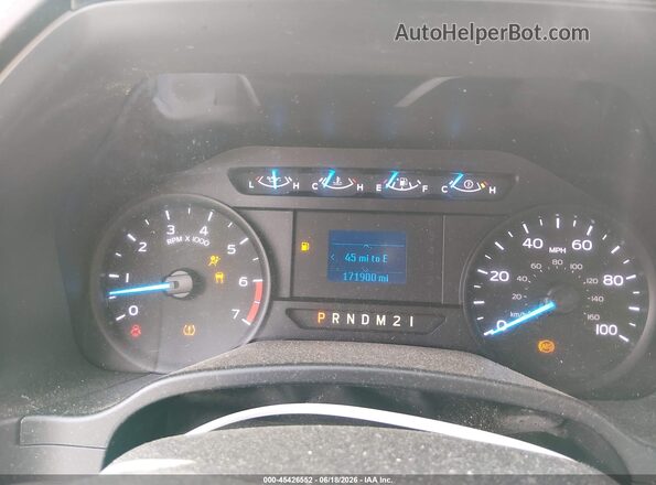 1FT7X2A69HEC88446 2017 FORD F-250 White Widok tylnych siedzeń