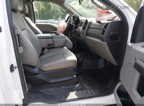 1FT7X2A69HEC88446 2017 FORD F-250 White Widok wnętrza z przodu