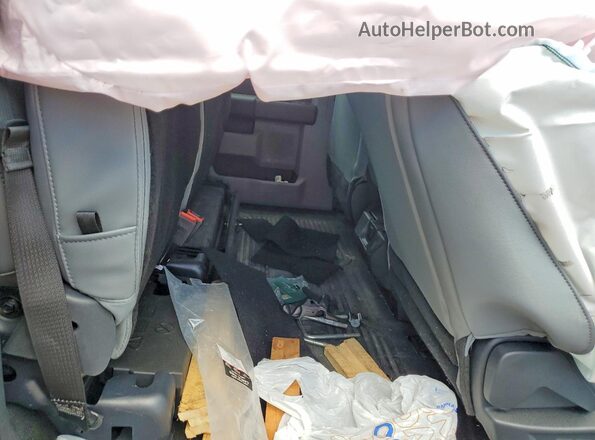 1FT7X2AA7REF16840 2024 FORD F250 White Вид задніх сидінь