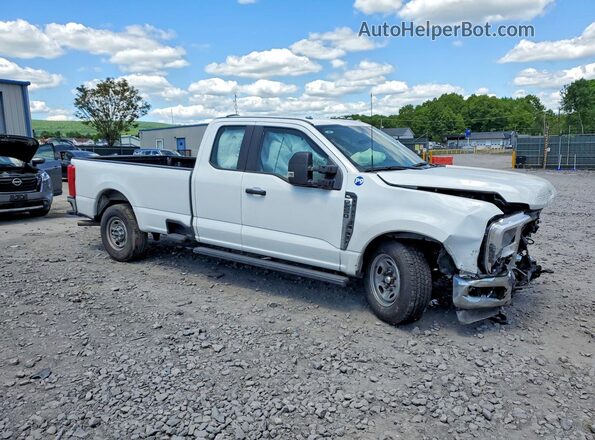 1FT7X2AA7REF16840 2024 FORD F250 White Передня права чверть