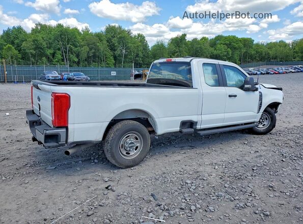 1FT7X2AA7REF16840 2024 FORD F250 White Задня права чверть