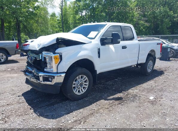 1FT7X2B60HEC75504 2017 FORD F-250 White Przód lewy