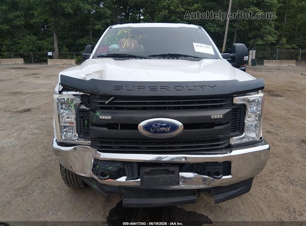 1FT7X2B60HED64988 2017 FORD F-250 White Вид щитка приладів