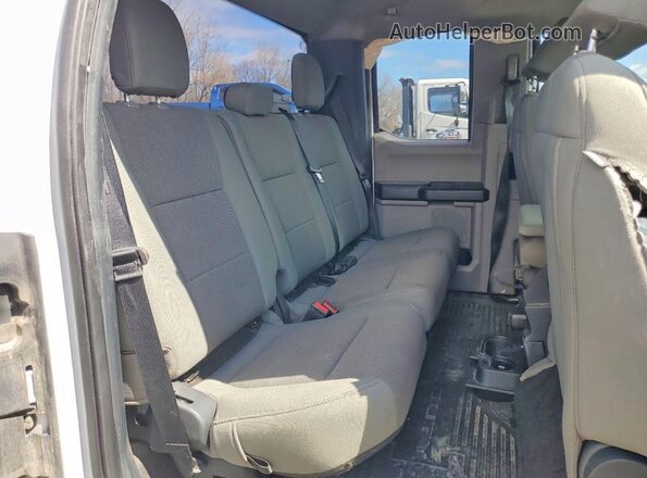 1FT7X2B60NED64971 2022 FORD F250 White Вид задніх сидінь