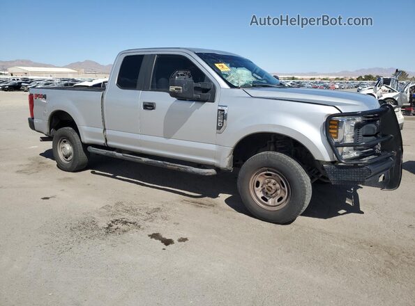 1FT7X2B63JEC63269 2018 FORD F250 Silver წინა მარჯვენა