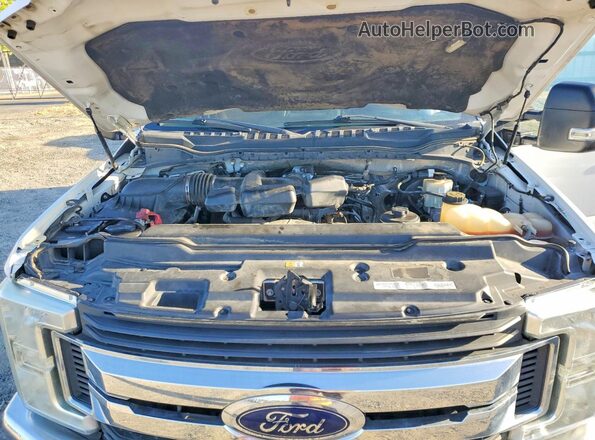 1FT7X2B65HEC15539 2017 FORD F250 White 