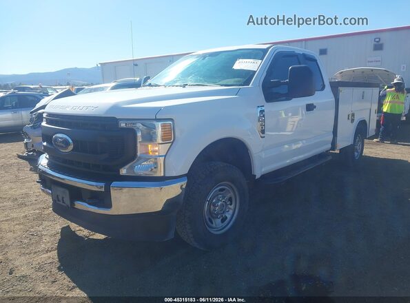 1FT7X2B65MED49638 2021 FORD F-250 Белый Передняя левая четверть