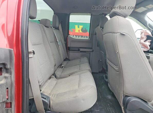 1FT7X2B67HEE75618 2017 FORD F250 Red Widok tylnych siedzeń