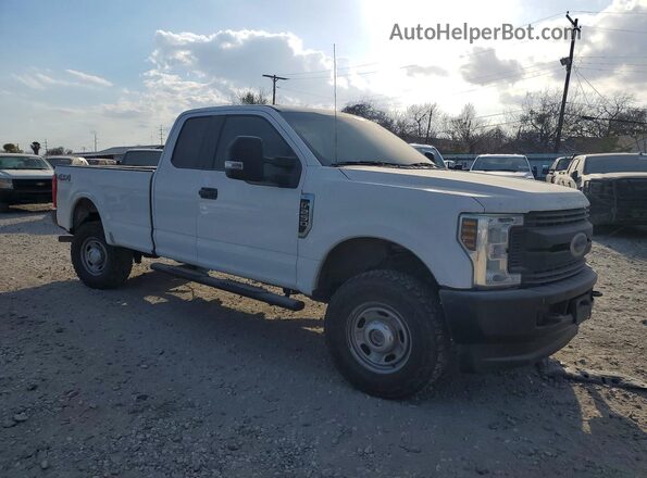 1FT7X2B68KEE91673 2019 FORD F250 White 
