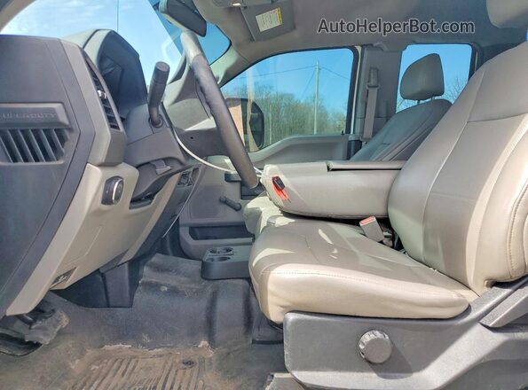 1FT7X2B69HEC90454 2017 FORD F250 White 