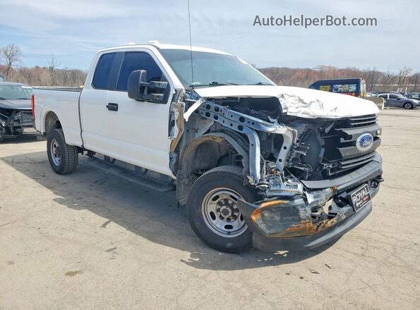 1FT7X2B69HEC90454 2017 FORD F250 White 