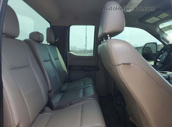 1FT7X2B69HEC90454 2017 FORD F250 White 