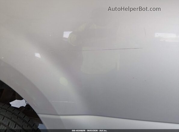 1FT7X2B6XJEC83986 2018 FORD F-250 Silver 