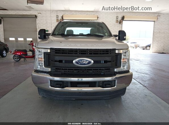 1FT7X2B6XJEC83986 2018 FORD F-250 Silver 