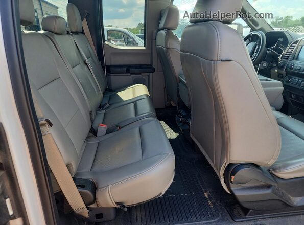 1FT7X2B6XKED45615 2019 FORD F250 White Հետևի նստատեղերի տեսք
