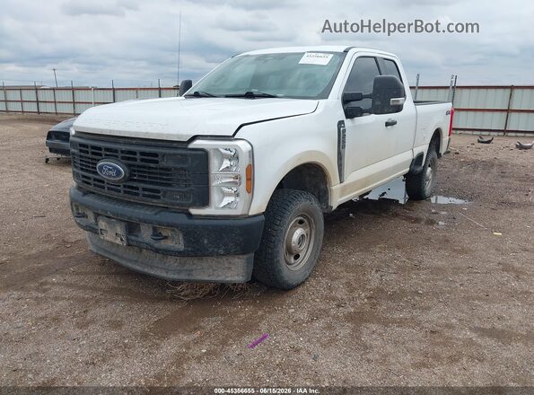 1FT7X2BA2REC57527 2024 FORD F-250 White 