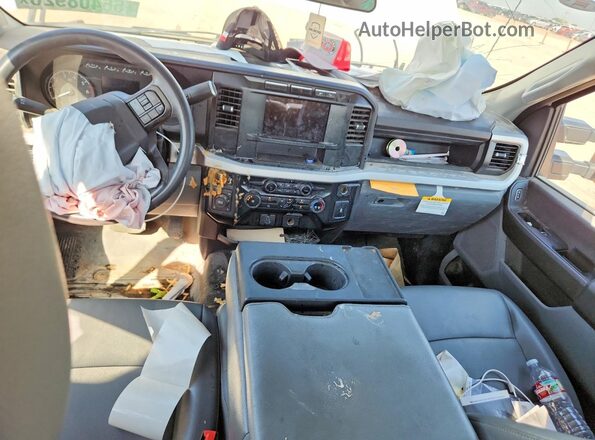 1FT7X2BA9PED94641 2023 FORD F250 White Вид панелі приладів