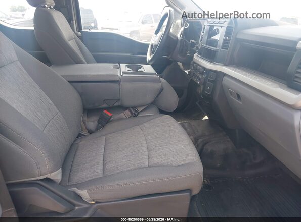 1FT7X2BAXPED78352 2023 FORD F-250 Коричневый Вид салона спереди