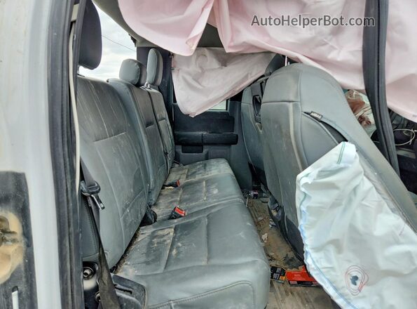 1FT7X2BT6REC44393 2024 FORD F250 White Вид задніх сидінь