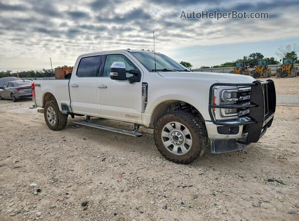 1FT8W2BM2RED84215 2024 FORD F250 White 