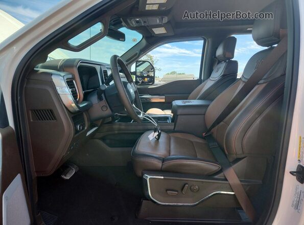 1FT8W2BM3SEC79303 2025 FORD F-250 White 