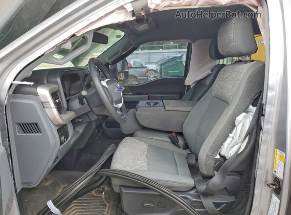 1FT8W2BN2PED31049 2023 FORD F250 Серебряный Вид салона спереди
