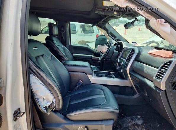 1FT8W2BT4LEE17990 2020 FORD F250 White Front interior view