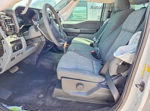 1FT8W2BT5REC35370 2024 FORD F250 White Front interior view