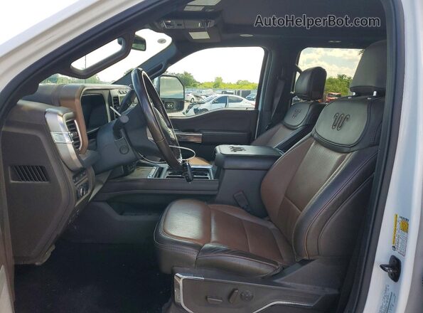 1FT8W2BT6REE06000 2024 FORD F250 White Вид салону спереду
