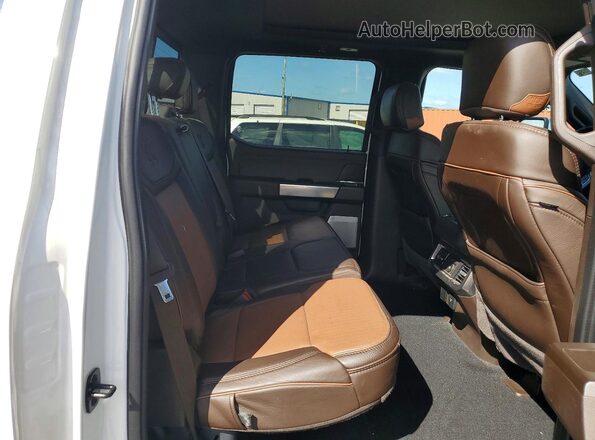 1FT8W2BT6REE06000 2024 FORD F250 White Вид задніх сидінь