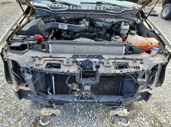 1FT8W3B66HEE14239 2017 FORD F350 Gold უკანა სალონის ხედი