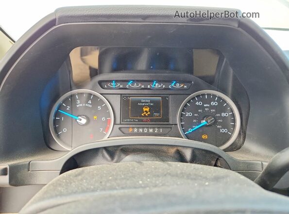 1FT8W3B66HEE14239 2017 FORD F350 Gold ხელსაწყოთა პანელის ხედი