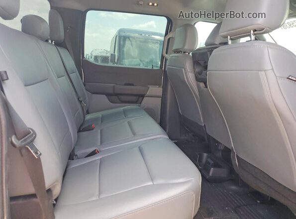 1FT8W3BA3REE85873 2024 FORD F350 White Հետևի նստատեղերի տեսք