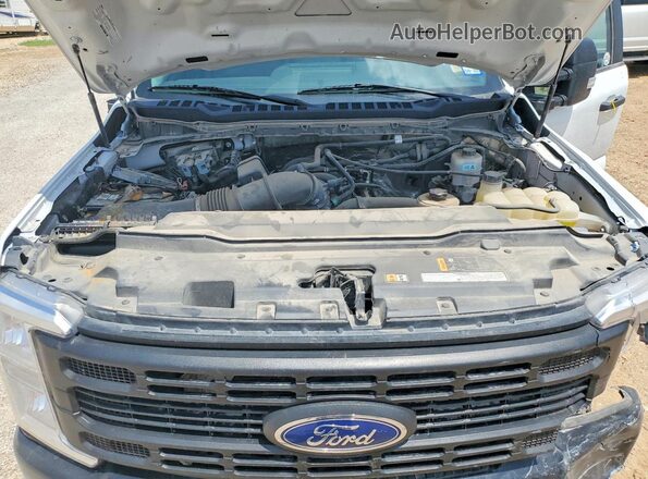 1FT8W3BA3REE85873 2024 FORD F350 White Սալոնի հետևի տեսք