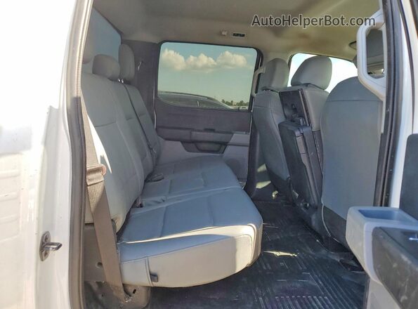 1FT8W3BA9PED63757 2023 FORD F350 Белый Вид задних сидений