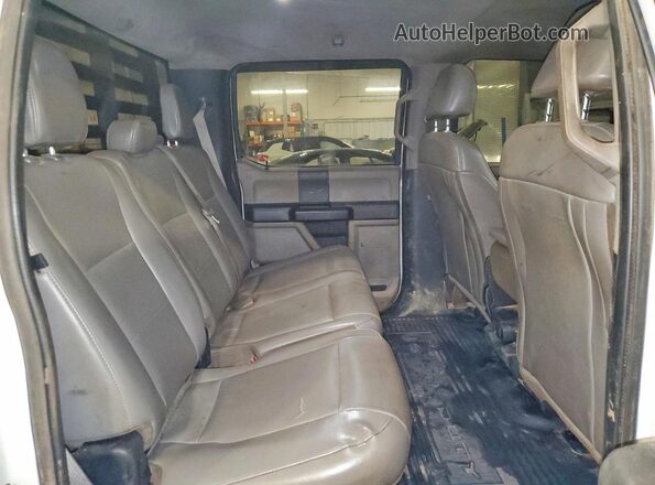 1FT8W3BT0KEE59643 2019 FORD F350 Белый Вид задних сидений