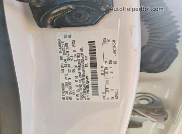 1FT8W3BT6JEB51181 2018 FORD F350 White Widok komory silnika