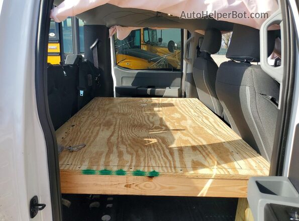 1FT8W3DT3TED21416 2026 FORD F350 White Widok tylnych siedzeń