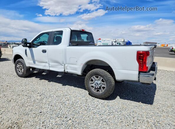 1FT8X3B61JEC25243 2018 FORD F350 White 