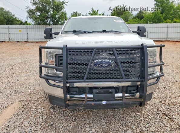 1FT8X3BT5JEC12484 2018 FORD F350 White Front view