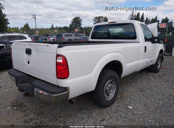1FTBF2A61GEB44613 2016 FORD F-250 Белый Задняя правая четверть