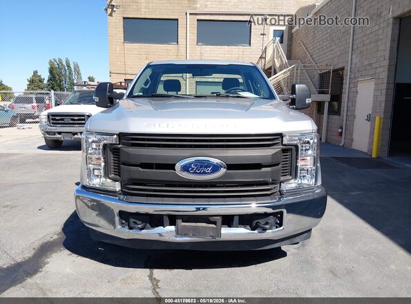 1FTBF2A62JEC83771 2018 FORD F-250 Silver 