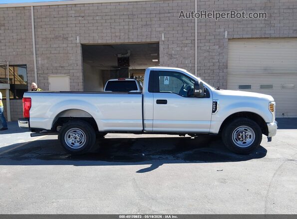 1FTBF2A62JEC83771 2018 FORD F-250 Silver 